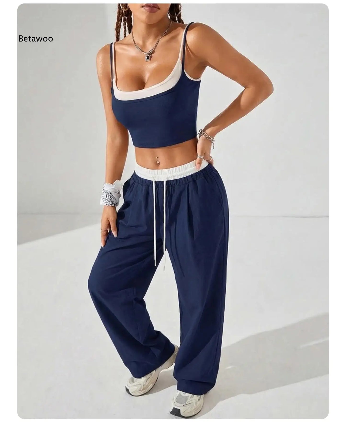Casual 2 Piece Streetwear Set for Women, Contrast Trim Cami Crop Top with Wide Leg Pants