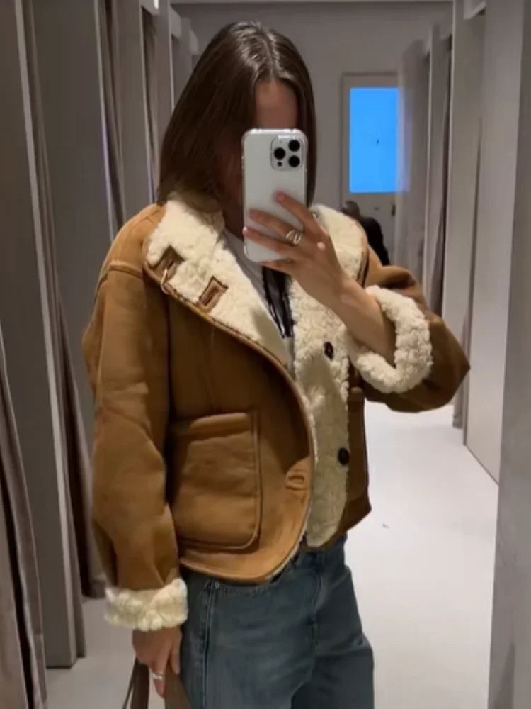 Casual Lapel Lamb Wool Jacket Women Chic Pocket V-neck Stand Collar Loose Short Coat Fashion Daily Office Warm Street Outerwears
