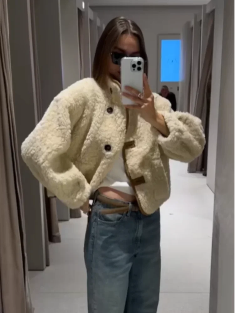 Casual Lapel Lamb Wool Jacket Women Chic Pocket V-neck Stand Collar Loose Short Coat Fashion Daily Office Warm Street Outerwears